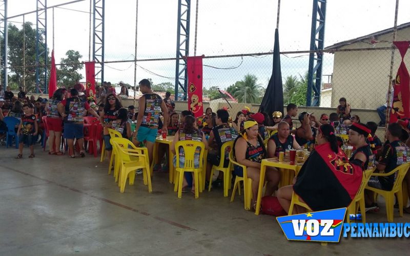 Blocos Cazá Cazá, Dois Cornos e apresentações de Maracatus movimentaram Nazaré da Mata nesta terça (09) de Carnaval